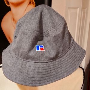 Hat Russell Bucket style